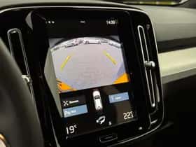 Volvo XC40 thumbnail 16