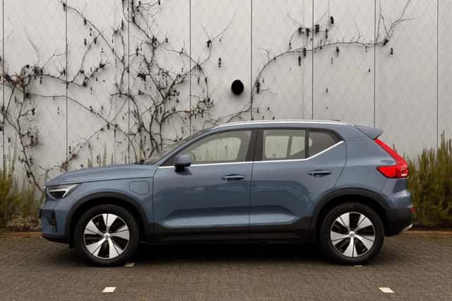 Volvo XC40 (2022) thumbnail 4