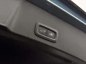 Volvo XC40 thumbnail 7
