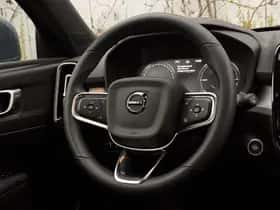 Volvo XC40 thumbnail 8