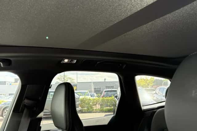 Volvo XC60 (2021) thumbnail 6
