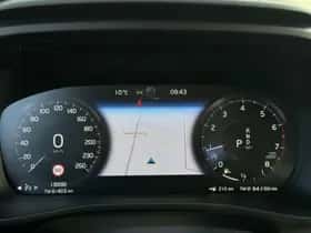Volvo XC40 thumbnail 16