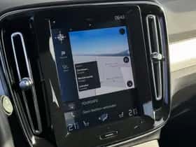 Volvo XC40 thumbnail 18