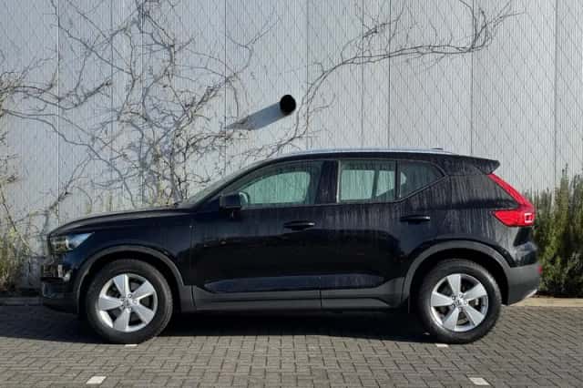 Volvo XC40 (2020) thumbnail 4