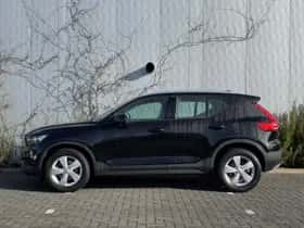 Volvo XC40 thumbnail 4