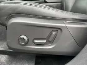 Volvo XC40 thumbnail 6