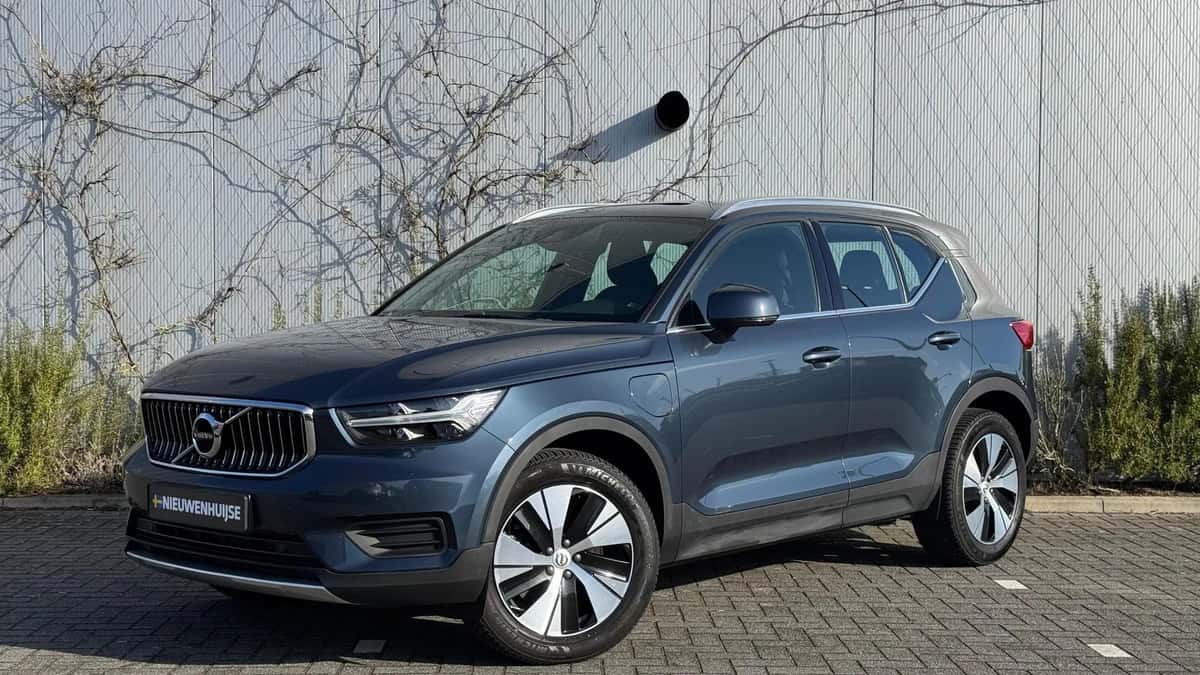 Volvo XC40 — foto 1