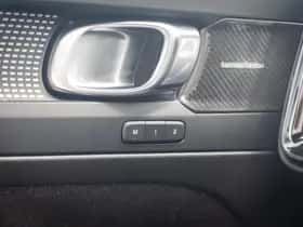 Volvo EX40 thumbnail 13