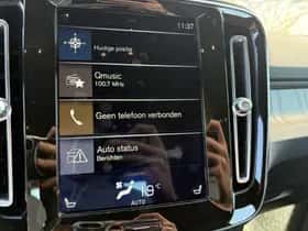 Volvo XC40 thumbnail 12