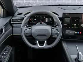 Lynk & Co 01 thumbnail 2