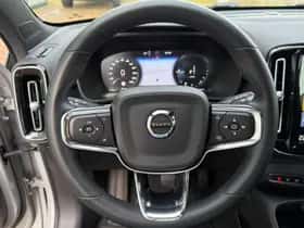 Volvo XC40 thumbnail 11
