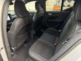 Volvo XC40 thumbnail 18