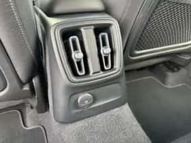 Volvo XC40 thumbnail 6
