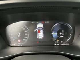 Volvo XC40 thumbnail 11