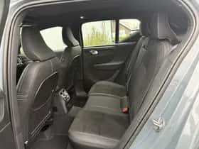 Volvo XC40 thumbnail 17