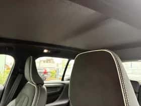 Volvo XC40 thumbnail 8