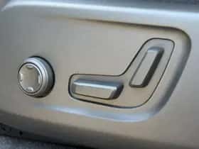 Volvo EX40 thumbnail 16