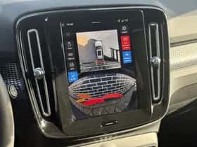 Volvo EX40 thumbnail 24
