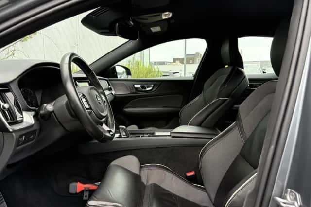Volvo S60 (2021) thumbnail 5