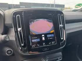 Volvo XC40 thumbnail 7