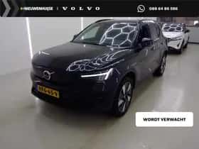 Volvo EX40 (2025)
