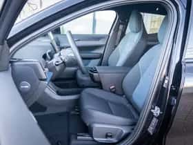 Volvo EX30 thumbnail 7