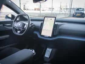 Volvo EX30 thumbnail 8