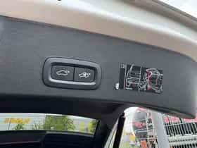 Volvo XC40 thumbnail 12