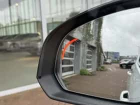 Volvo XC40 thumbnail 18