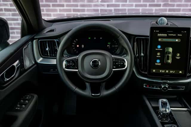 Volvo XC60 (2026) thumbnail 3