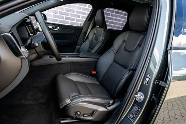 Volvo XC60 (2026) thumbnail 6