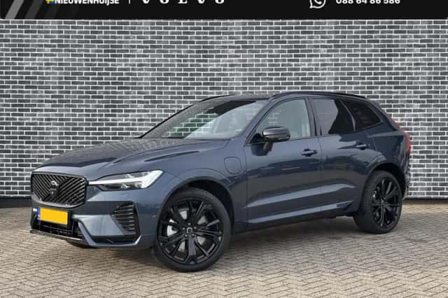 Volvo XC60 (2026) thumbnail 1
