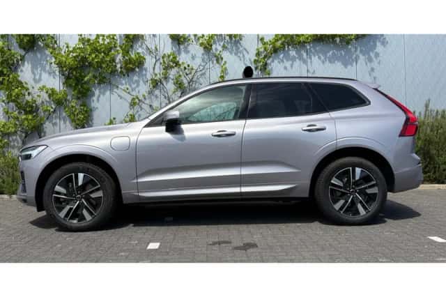 Volvo XC60 (2026) thumbnail 2