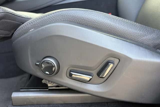 Volvo XC90 (2024) thumbnail 6