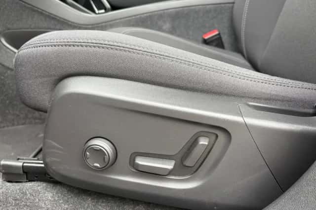 Volvo C40 (2023) thumbnail 6