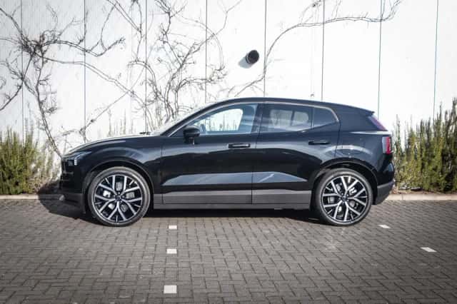 Volvo EX30 (2026) thumbnail 4