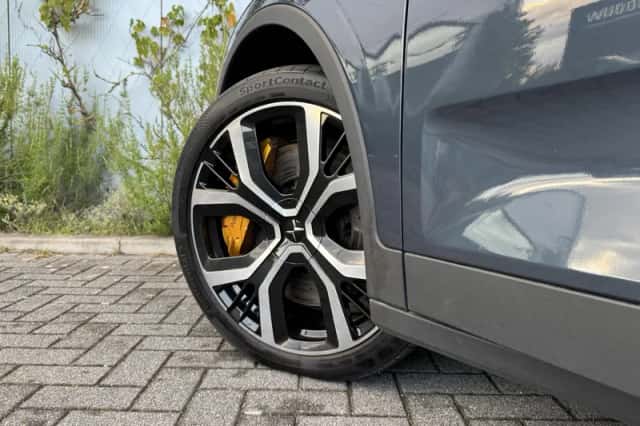 Polestar 2 (2021) thumbnail 4