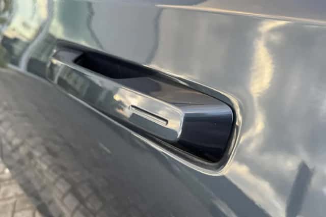 Polestar 2 (2021) thumbnail 5