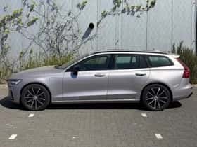 Volvo V60 thumbnail 2