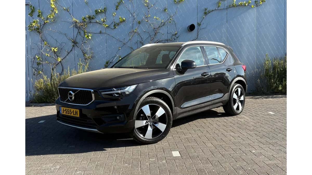 Volvo XC40 — foto 1