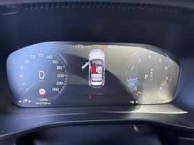 Volvo XC40 thumbnail 9
