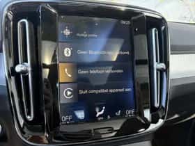 Volvo XC40 thumbnail 10