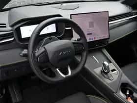 Lynk & Co 01 thumbnail 5