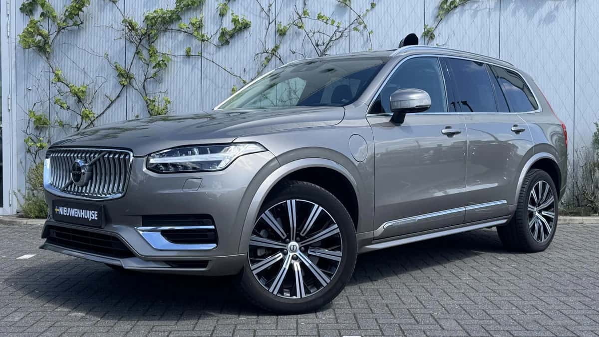 Volvo XC90 — foto 1