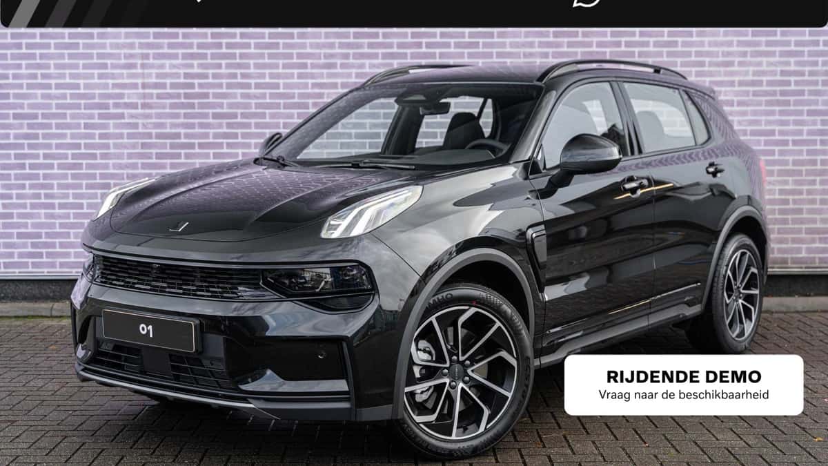 Lynk & Co 01 — foto 1