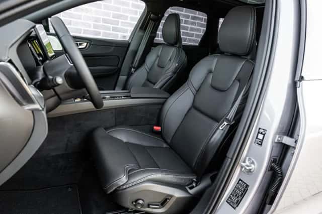 Volvo XC60 (2026) thumbnail 6