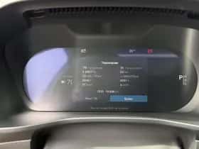 Volvo EX40 (2025) thumbnail 11