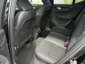 Volvo EX40 (2025) thumbnail 18
