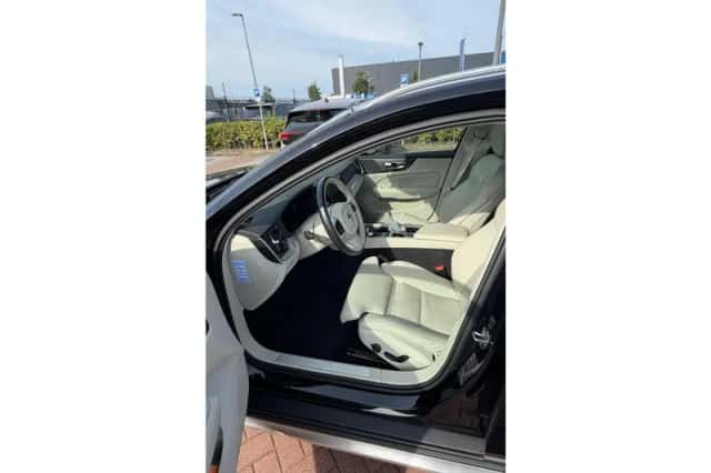 Volvo V60 (2022) thumbnail 6
