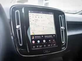 Volvo EX40 thumbnail 17